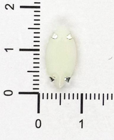 Gema engarzada navette natural opaco 7x15mm x 10un.