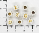 Plástico letras cubo 7x7mm blanca c/dorado x 10grs.