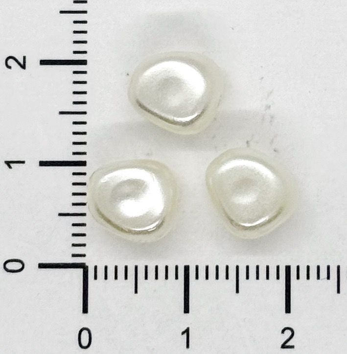 Perla de río plástica piedrita irregular 8mm #03 x 10gr
