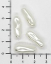 Perla de río plástica tubo irregular 18x6mm x 10gr.