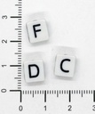 Plástico letras cuadradas planas 8x8mm b/n x 10gr.