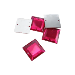 Gema acrílica cuadrada 16x16mm fucsia x 30un. 