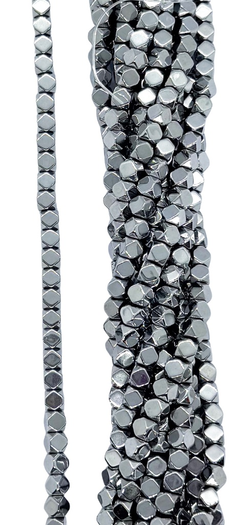 Hematites cubo 4x4mm color #001 x tira 