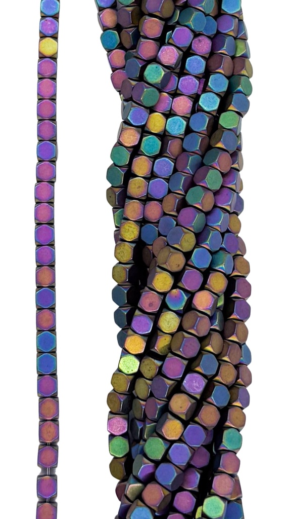 Hematites cubo 4x4mm color #009 x tira