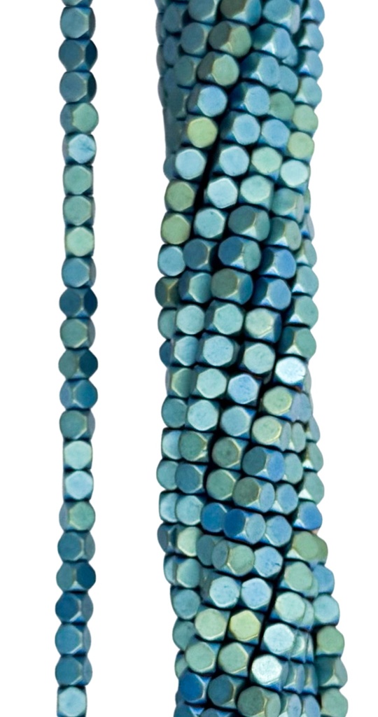 Hematites cubo 4x4mm color #012 x tira  