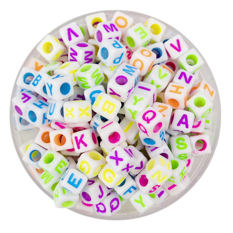 Plástico letras cubo 7mm flúor blanca c/color x 10grs 