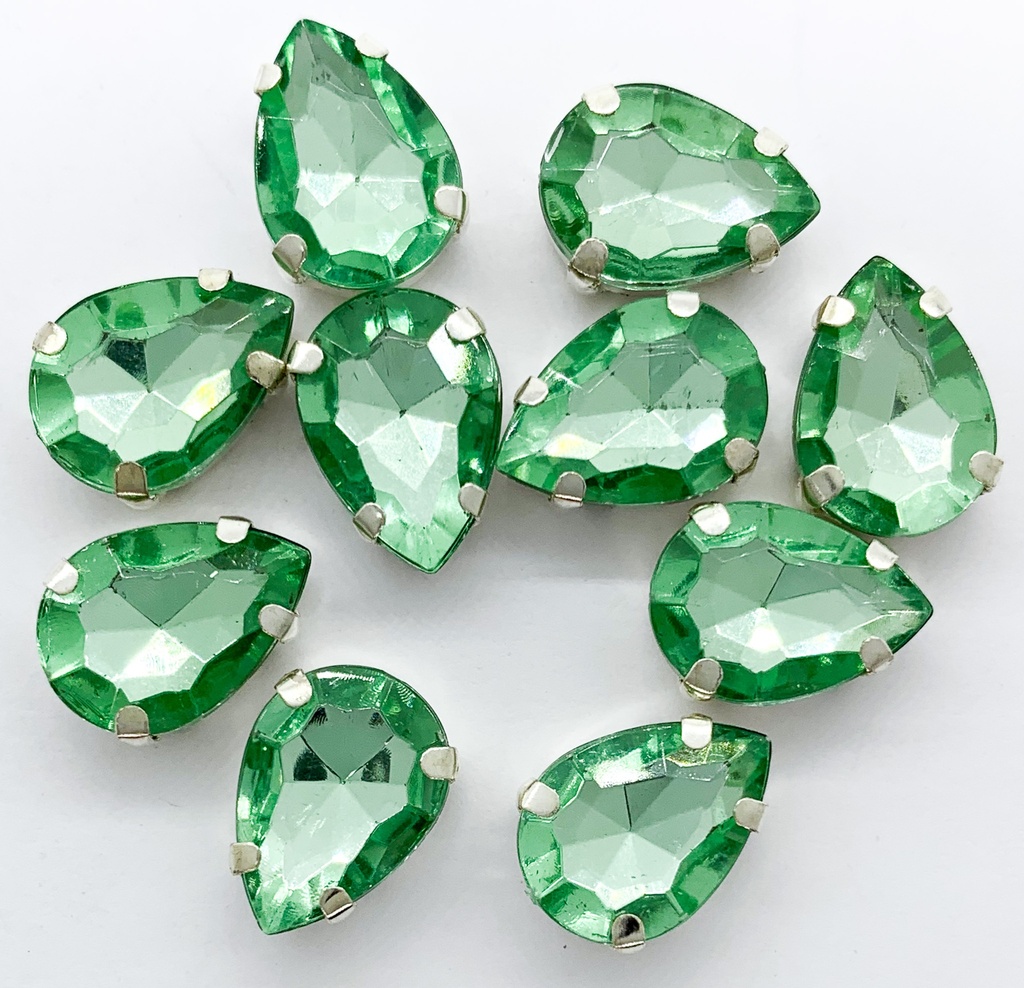 Gema engarzada gota verde claro brillo 10x14mm x 10un.