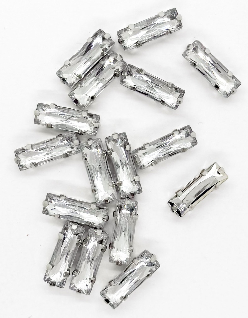 Gema engarzada rectangular plata 5x15mm x 50un.