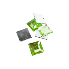 [10886] Gema acrílica cuadrada 16x16mm verde manzana x 30un.  